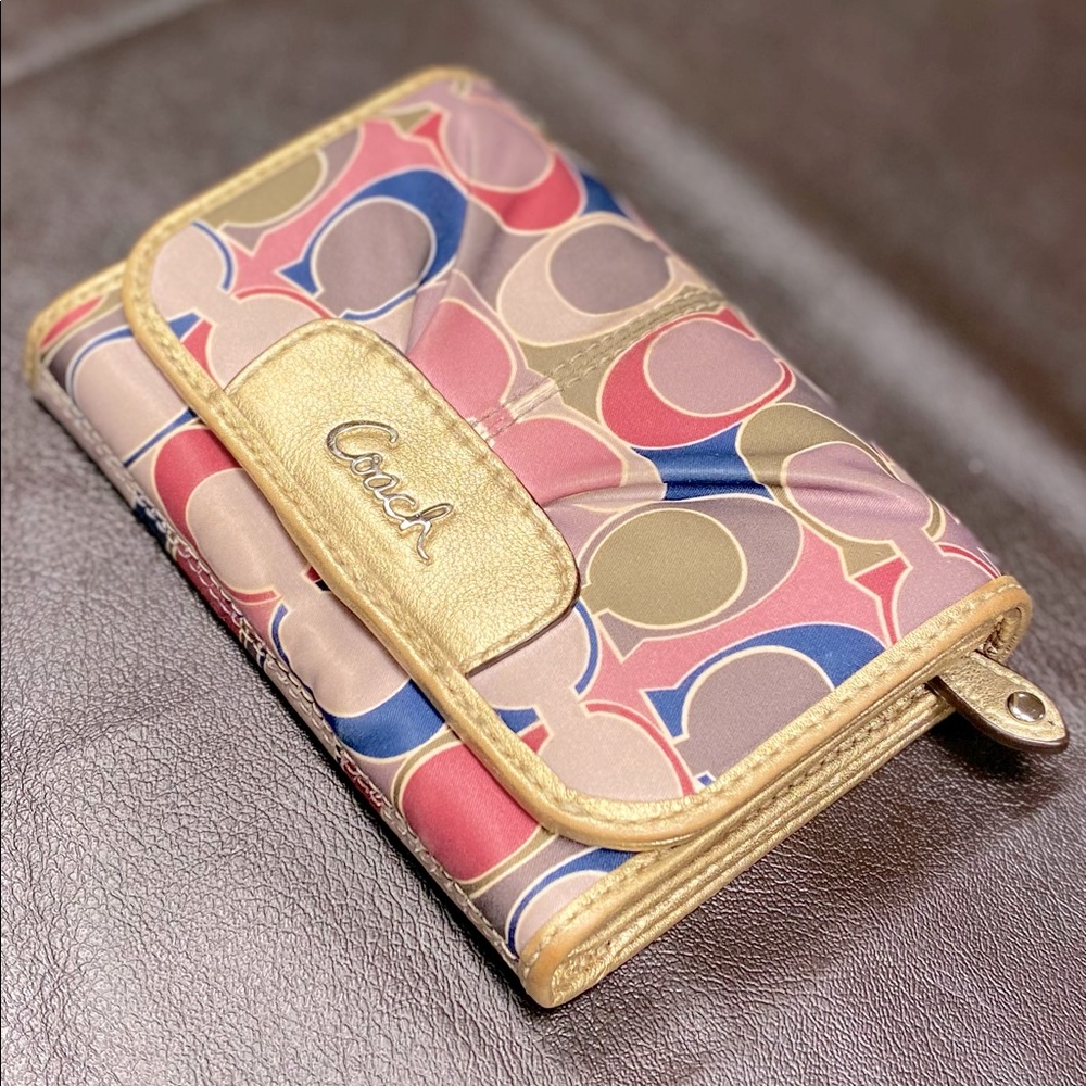 Coach wallet